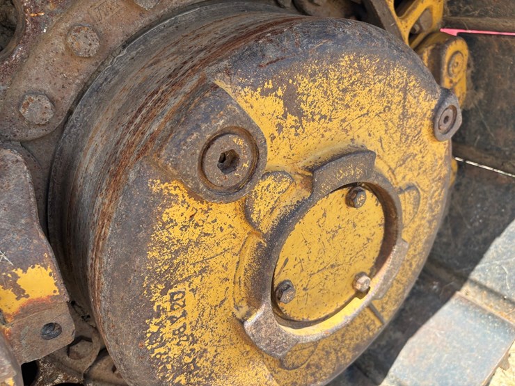 caterpillar-d5c-iii-image-80