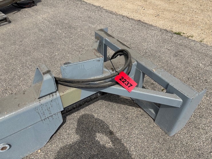 #2237-•-homemade-skid-steer-wood-splitter-image-6