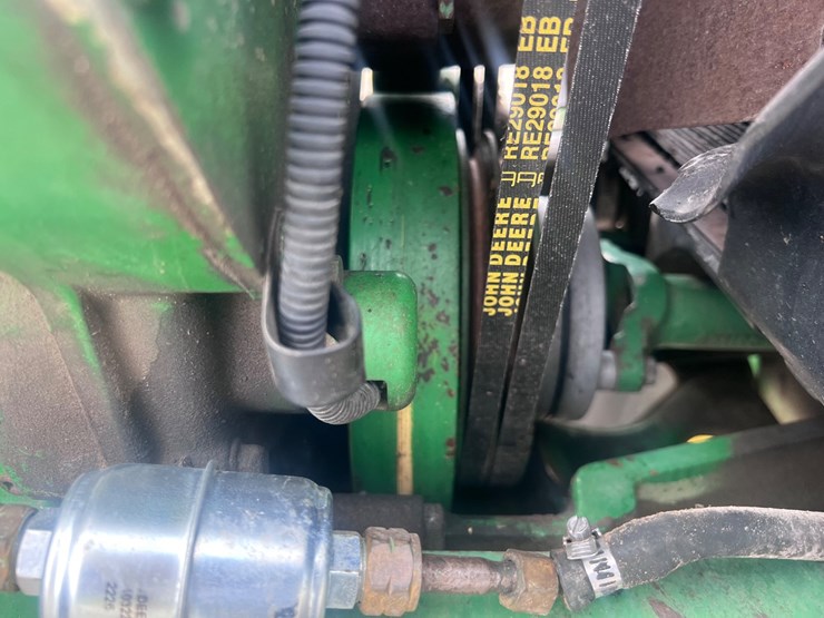 john-deere-4450-image-37