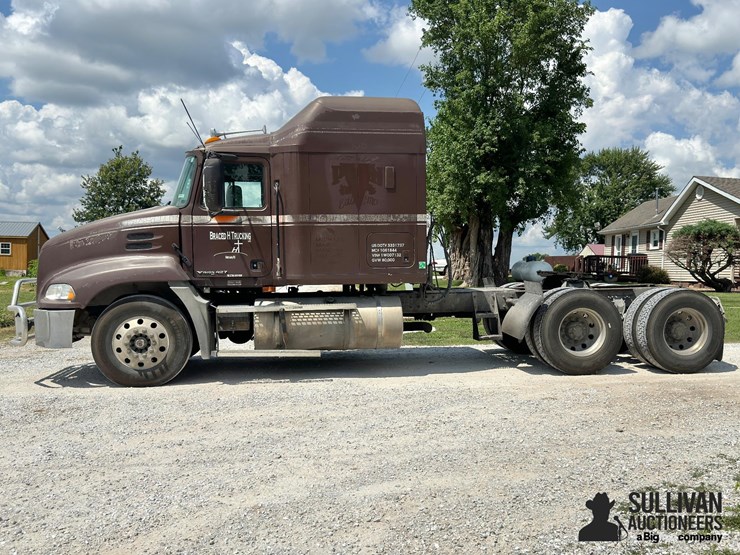 2001-mack-cx613-vision-t/a-sleeper-truck-tractor-image-8