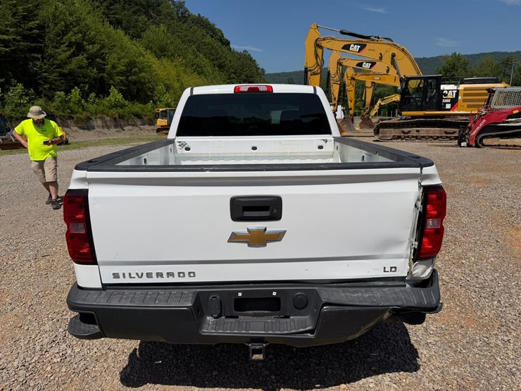 2019-chevrolet-silverado-1500-image-15