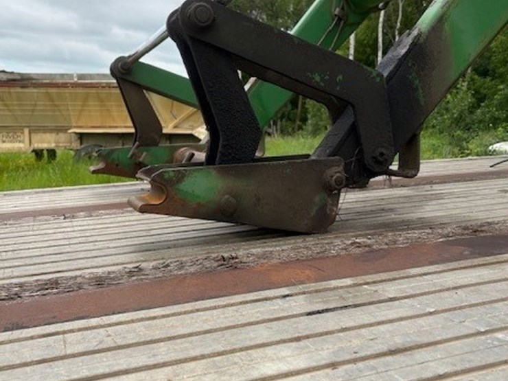 john-deere-265-image-3