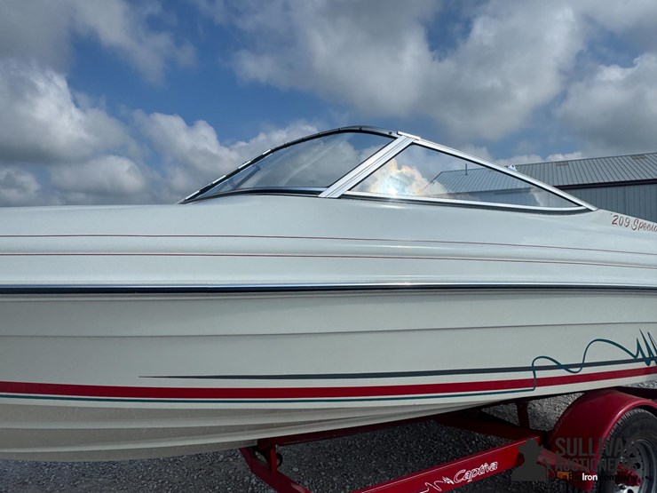 run-#21---1994-rinker-209-special-bow-rider-boat-image-12