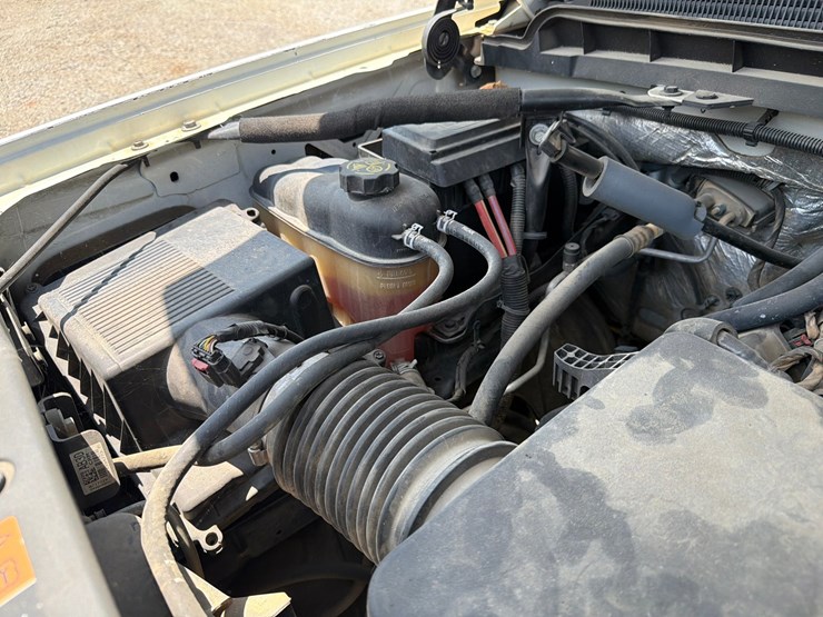 2016-chevrolet-silverado-1500-image-64