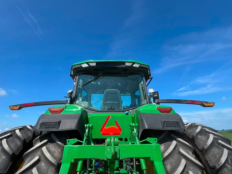 2023-john-deere-7r-210-image-53