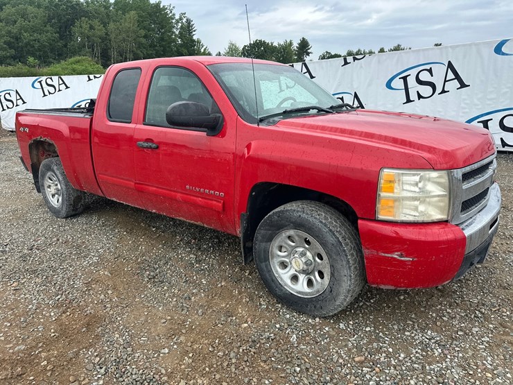 2011-chevrolet-1500-image-7