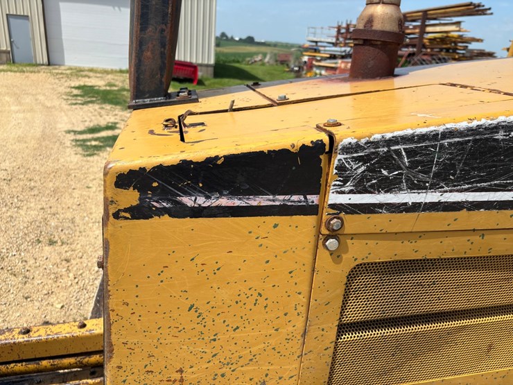 caterpillar-d5c-iii-image-23