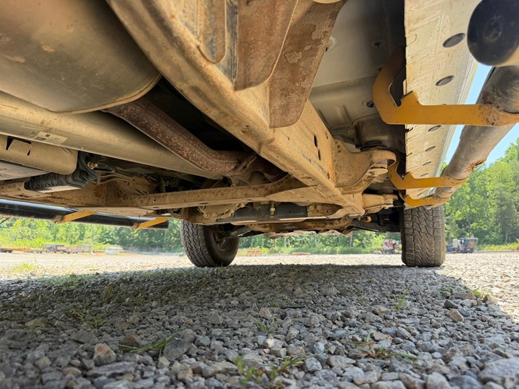 2019-chevrolet-silverado-1500-image-74