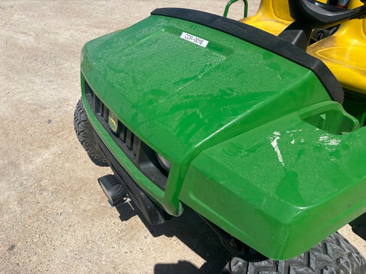 2016-john-deere-gator-image-12