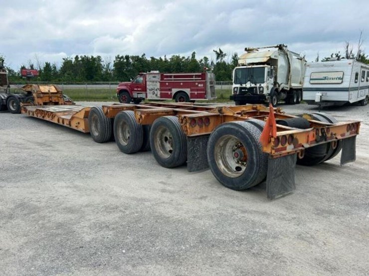 2010-eager-beaver-50gsl/3-50-ton-quad/a-lowboy-112-image-7