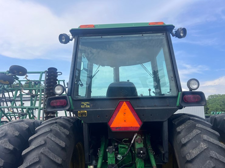 john-deere-4450-image-48