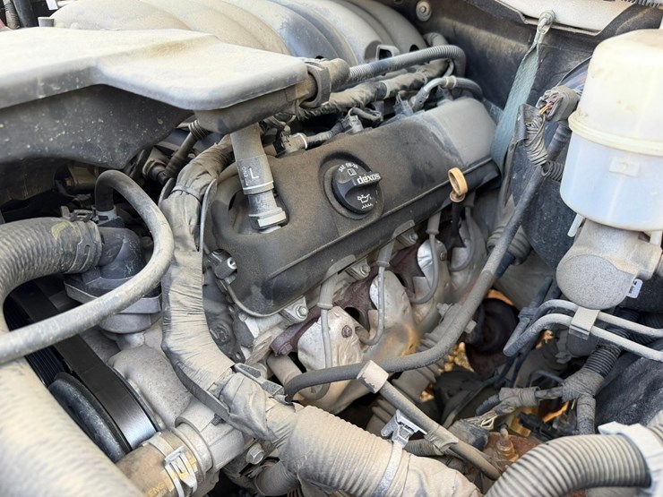 2019-chevrolet-silverado-1500-image-51