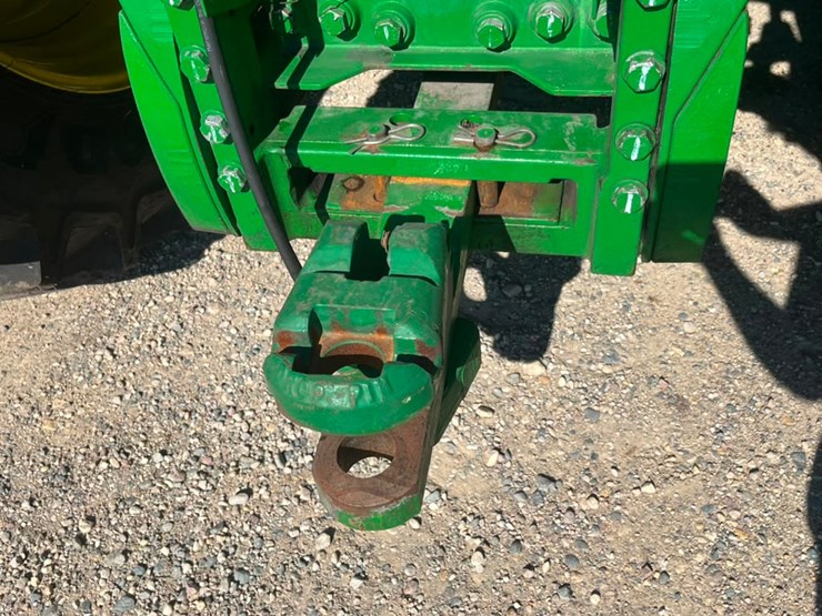 2023-john-deere-7r-210-image-45