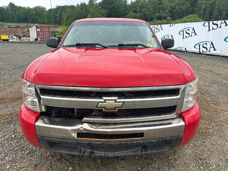 2011-chevrolet-1500-image-8