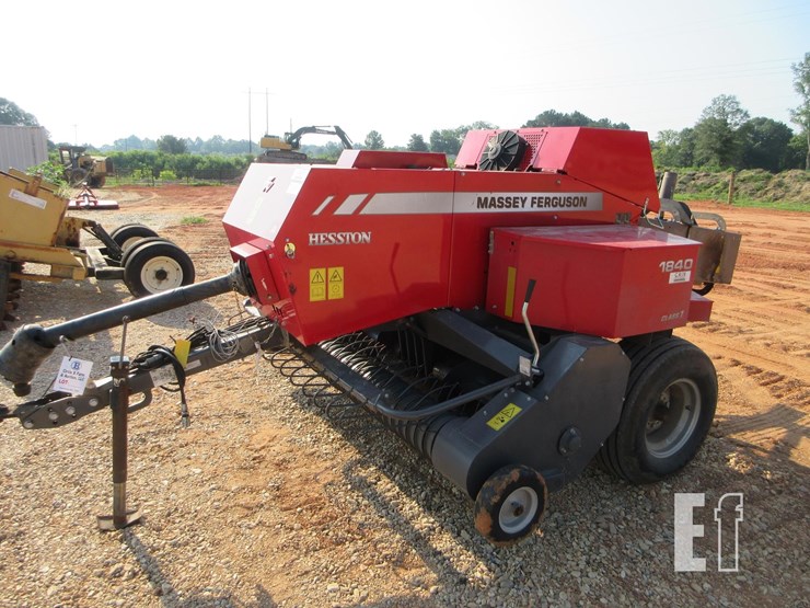 massey-ferguson-1840-image-3