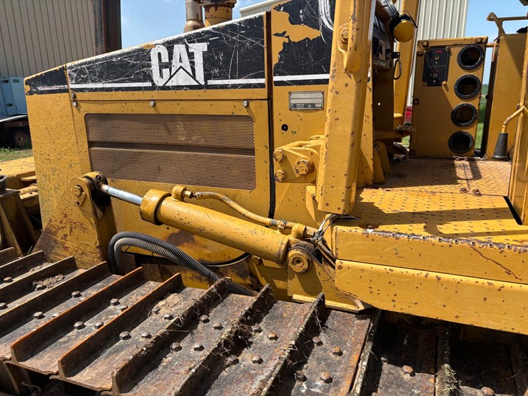 caterpillar-d5c-iii-image-19