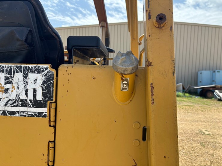 caterpillar-d5c-iii-image-65