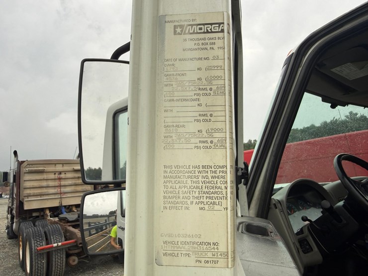 2011-international-durastar-4300-image-84