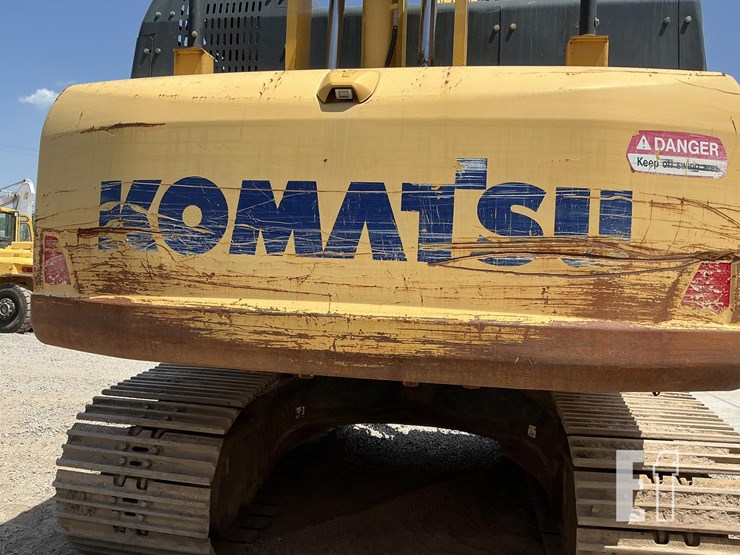 2017-komatsu-pc490-lc-11-image-3