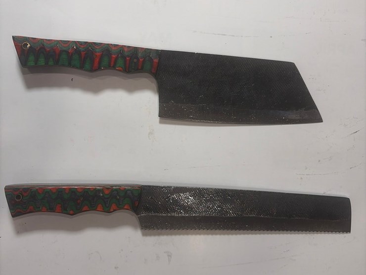 #5937-•-(5)-unused-knives-image-3