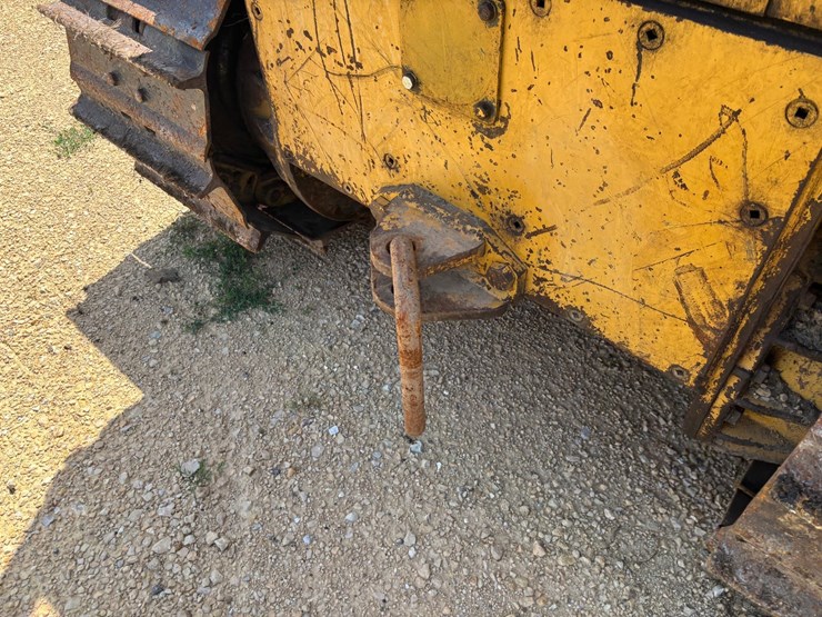 caterpillar-d5c-iii-image-63