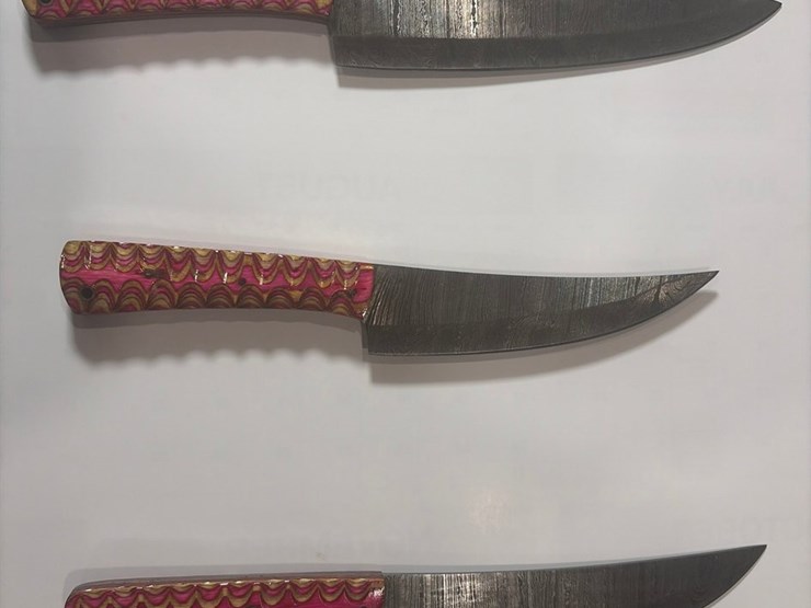 #5931-•-(5)-unused-knives-image-3