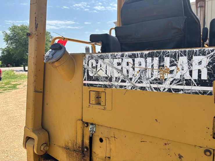 caterpillar-d5c-iii-image-64
