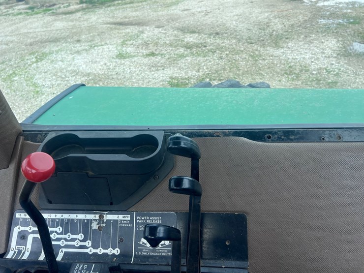 john-deere-4450-image-25