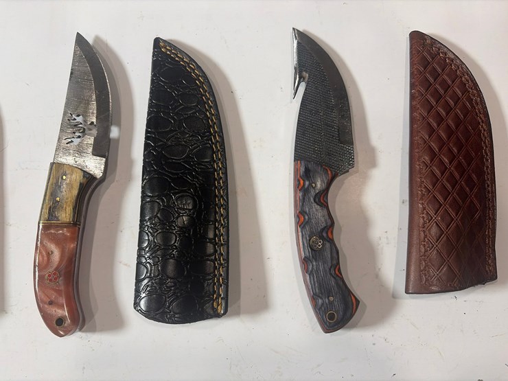 #5915-•-(7)-unused-knives-image-2