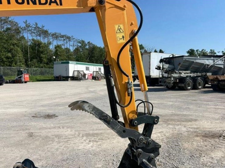 2021-hyundai-robex-35z-9a-image-33