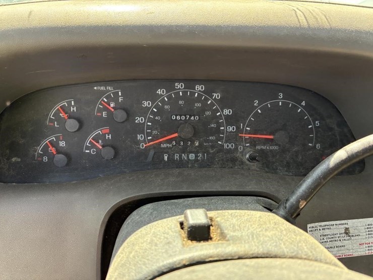 2001-ford-f250-image-13