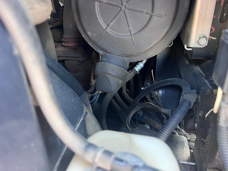 #2093-•-kubota-sv75-image-12