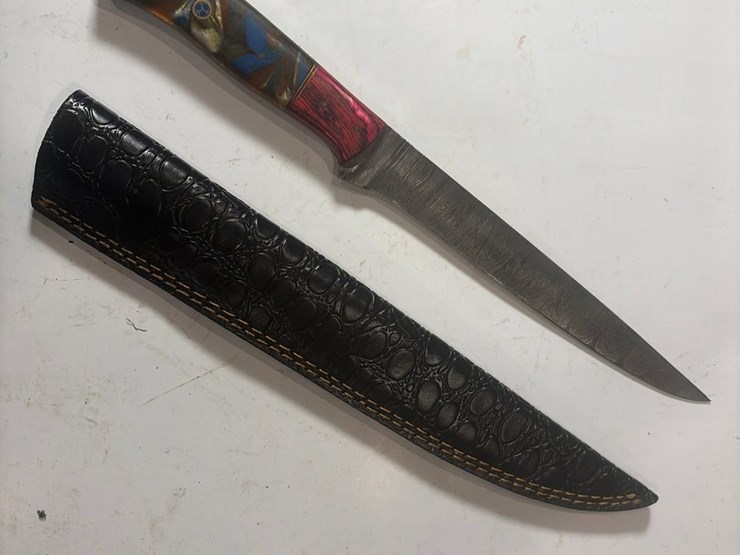 #5920-•-(9)-unused-knives-image-4