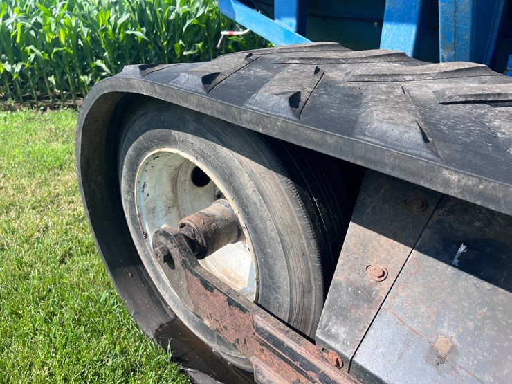 kinze-1040-image-10