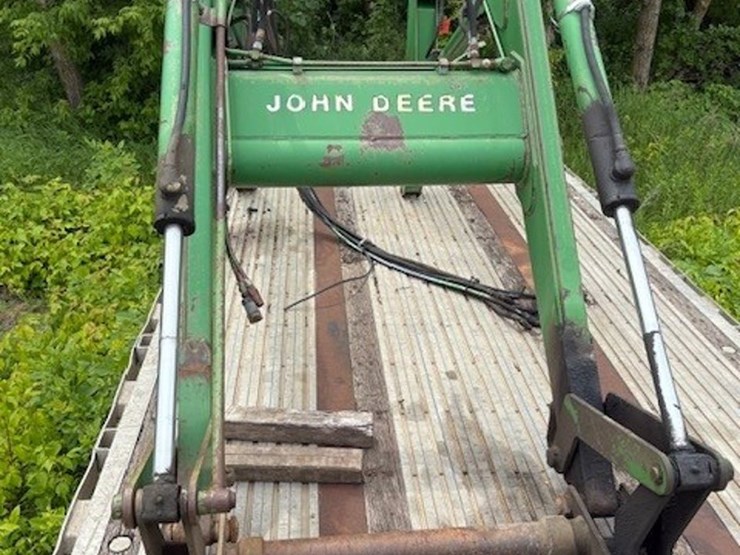 john-deere-265-image-2