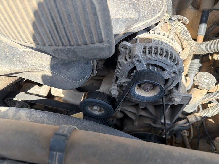 2018-chevrolet-2500-image-43
