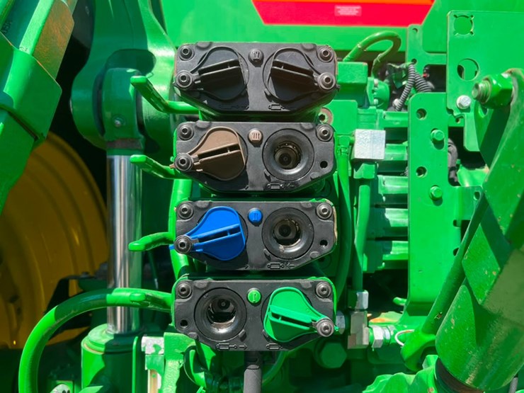 2023-john-deere-7r-210-image-50