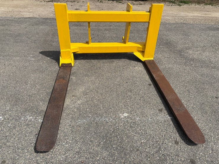 caterpillar-th350b-image-4