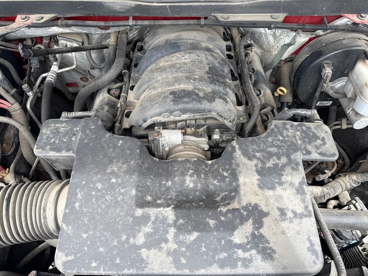 2015-chevrolet-1500-image-16
