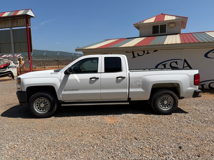2019-chevrolet-silverado-1500-image-2