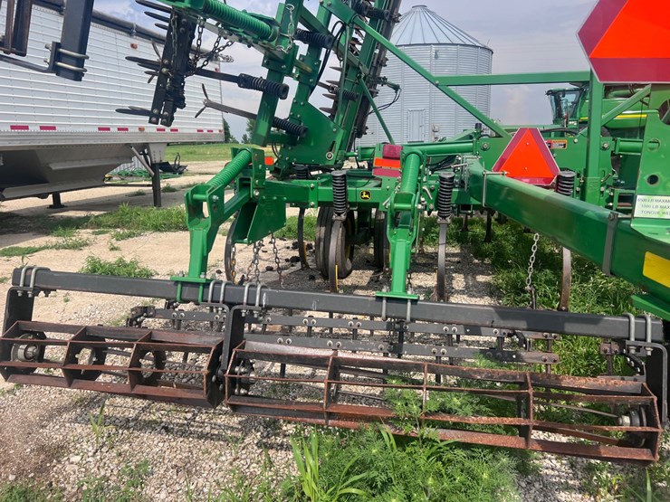 john-deere-726-image-13