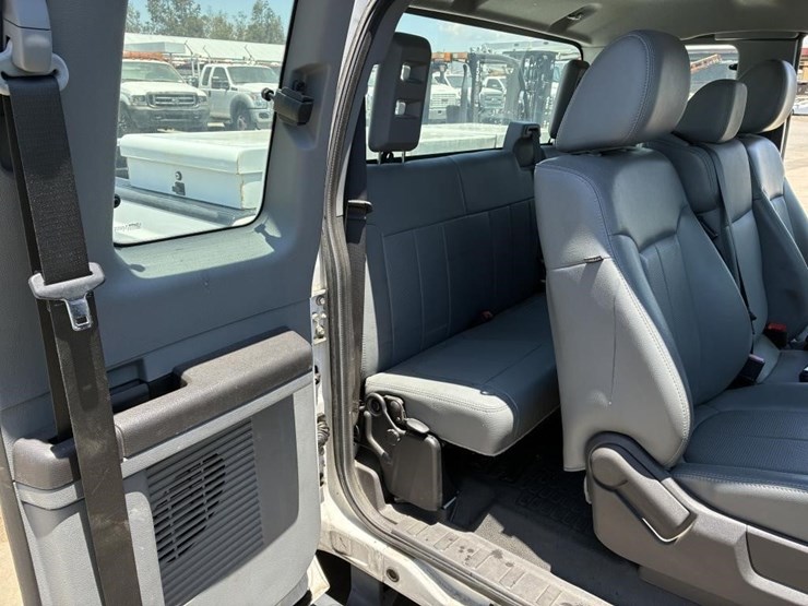 2011-ford-f250-image-11