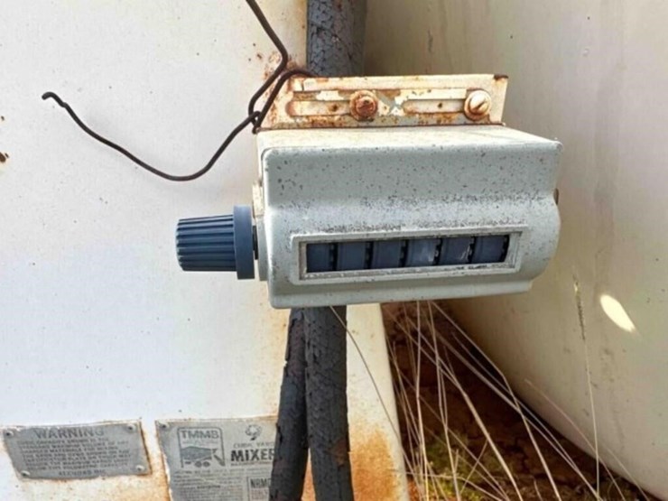 tmmb-concrete-mixer-tank-and-hd-metal-stand-image-7