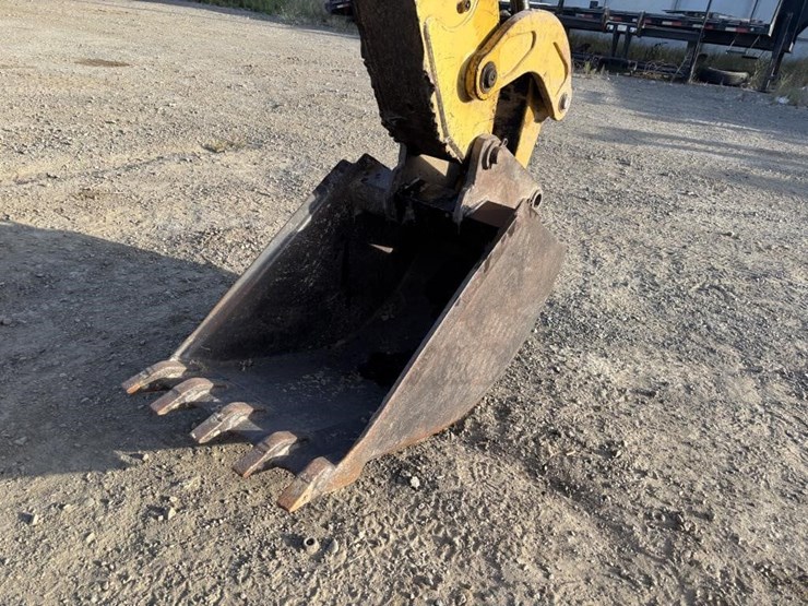 2001-deere-310g-image-11