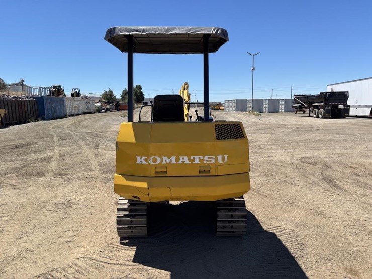 komatsu-pc10-5-image-8