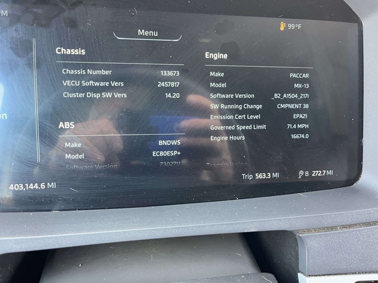 2022-kenworth-t680-image-32