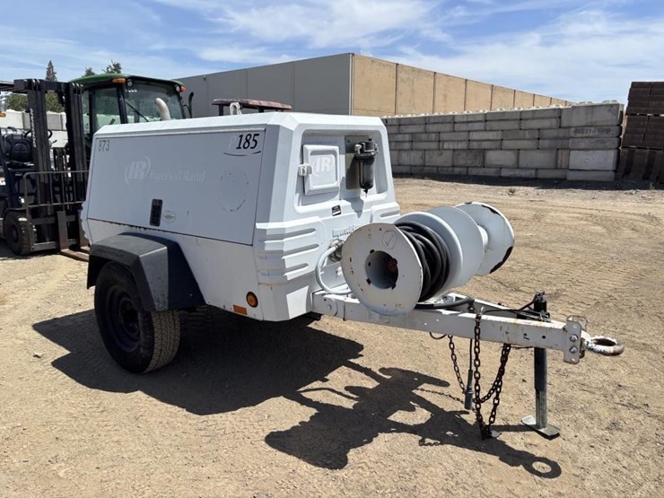 2008-ingersoll-rand-p185wjd-image-2