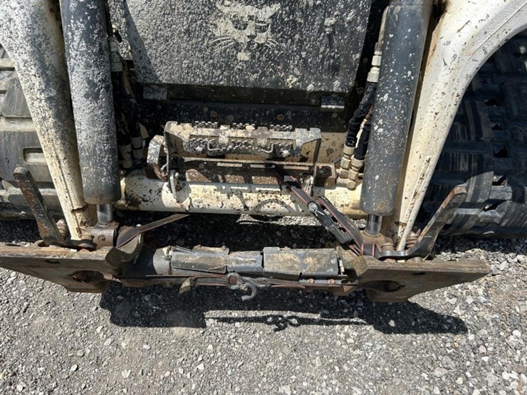 2021-bobcat-t76-image-9
