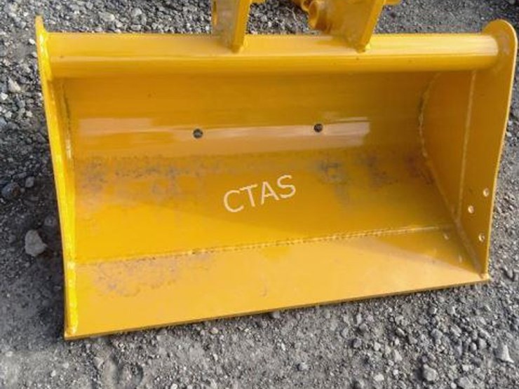 caterpillar-24-image-1