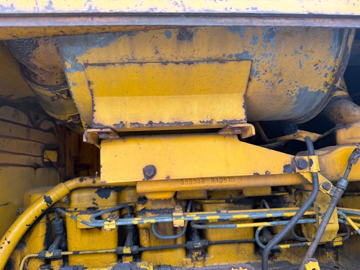 john-deere-850-image-37